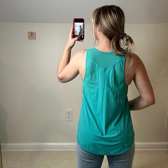 Lululemon: Teal Mesh Tank - Picture 1 of 6